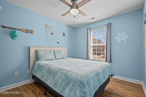 137 NE 4th Street Oak Island NC 28465