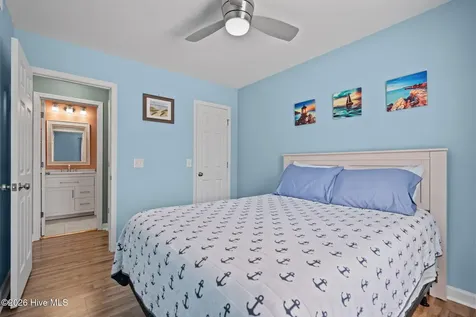 137 NE 4th Street Oak Island NC 28465