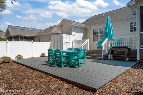 137 NE 4th Street Oak Island NC 28465