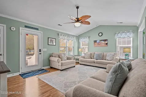 137 NE 4th Street Oak Island NC 28465