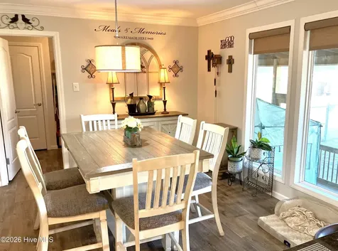 1406 White Oak River Road Maysville NC 28555