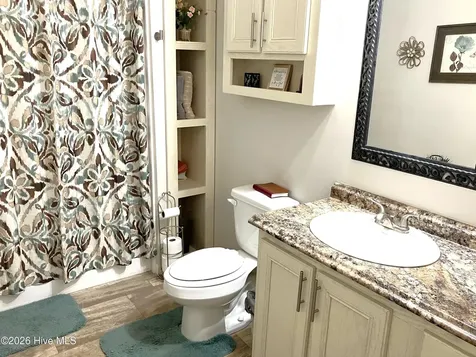 1406 White Oak River Road Maysville NC 28555