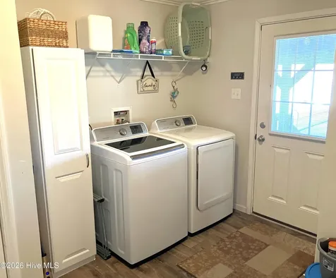 1406 White Oak River Road Maysville NC 28555