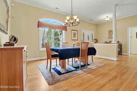 4127 Cape Landing Road Castle Hayne NC 28429