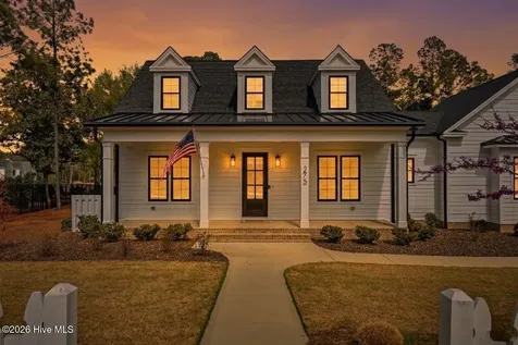 275 Hollycrest Drive Pinehurst NC 28374