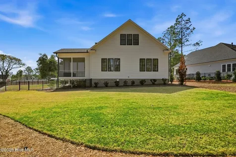 275 Hollycrest Drive Pinehurst NC 28374