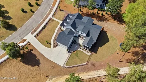 275 Hollycrest Drive Pinehurst NC 28374
