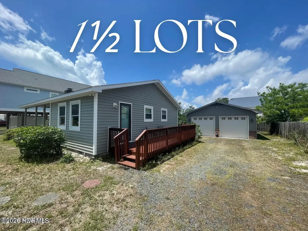 141 NE 33rd Street Oak Island NC 28465