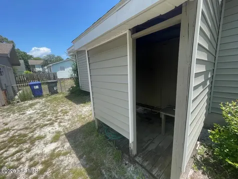 141 NE 33rd Street Oak Island NC 28465