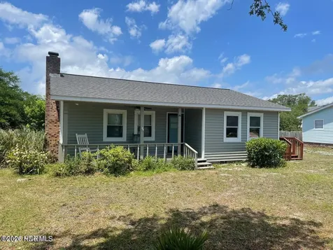 141 NE 33rd Street Oak Island NC 28465