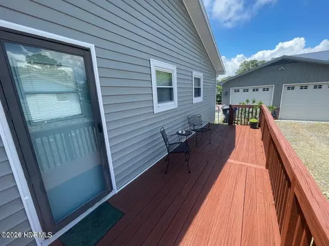 141 NE 33rd Street Oak Island NC 28465