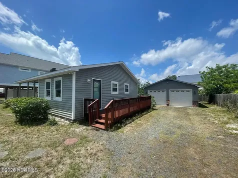 141 NE 33rd Street Oak Island NC 28465