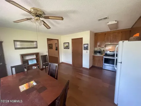 141 NE 33rd Street Oak Island NC 28465
