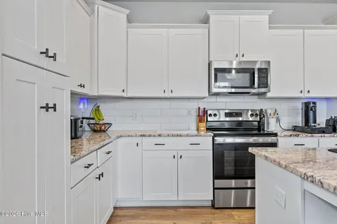 328 Kensington Drive Spring Lake NC 28390