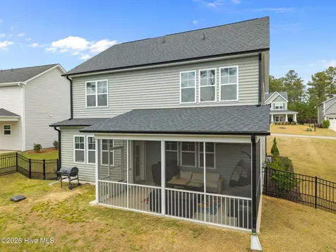328 Kensington Drive Spring Lake NC 28390