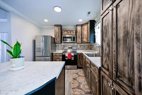 200 Dale Drive Jacksonville NC 28540
