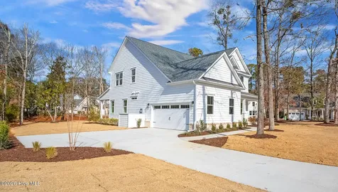 224 Grayhawk Circle Wilmington NC 28411