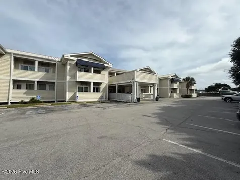602 W Ft Macon Road Atlantic Beach NC 28512