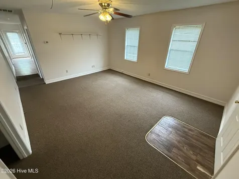 511 W Station Street Mount Olive NC 28365