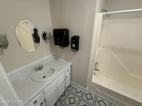 511 W Station Street Mount Olive NC 28365