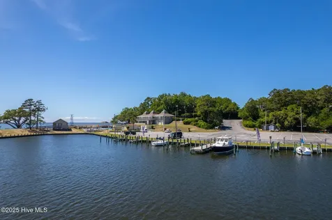 106 William Tryon Court Kill Devil Hills NC 27948