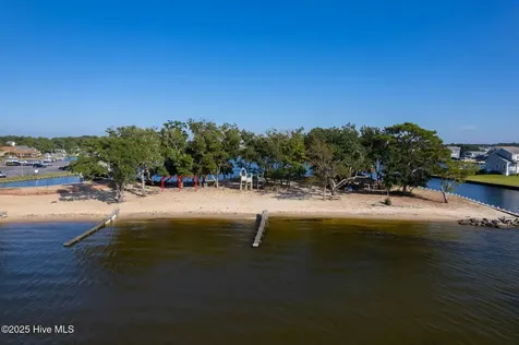 106 William Tryon Court Kill Devil Hills NC 27948
