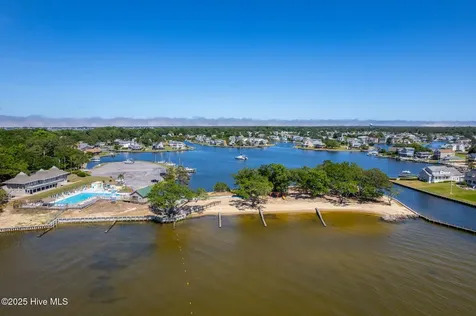 106 William Tryon Court Kill Devil Hills NC 27948