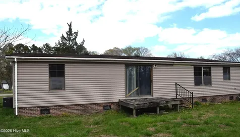 3029 Crystal Lake Drive Elizabeth City NC 27909
