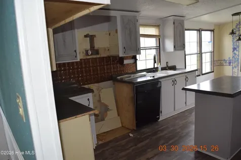 3029 Crystal Lake Drive Elizabeth City NC 27909