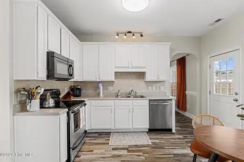 211 Gelynda Court Holly Ridge NC 28445