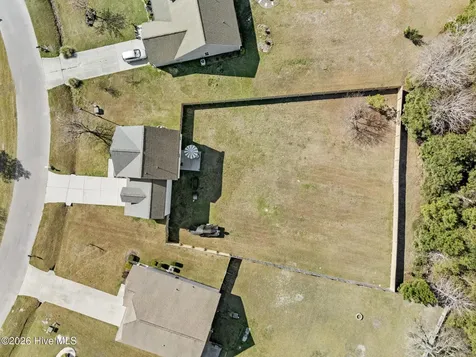 211 Gelynda Court Holly Ridge NC 28445