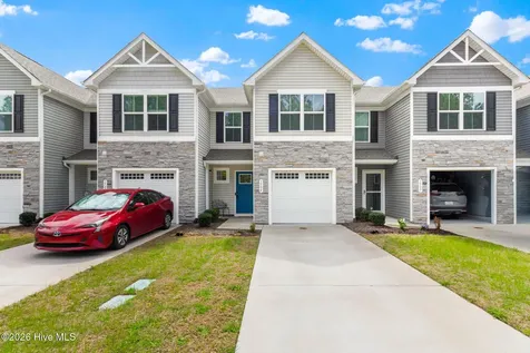 1504 Lambsberry Circle Elizabeth City NC 27909