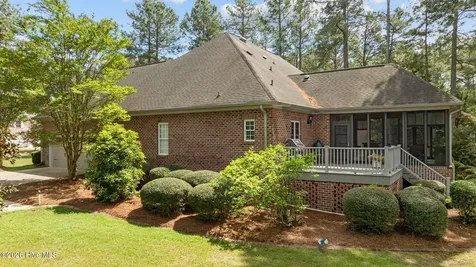 30180 E Lake Road Wagram NC 28396