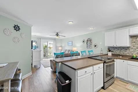 105 SE 58th Street Oak Island NC 28465