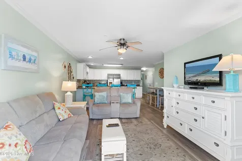 105 SE 58th Street Oak Island NC 28465
