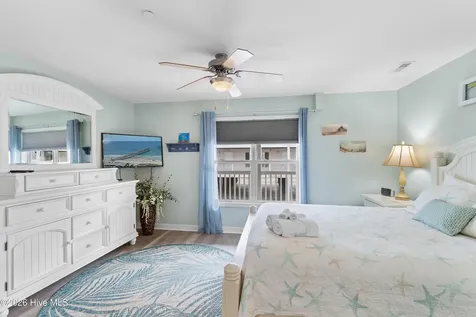 105 SE 58th Street Oak Island NC 28465