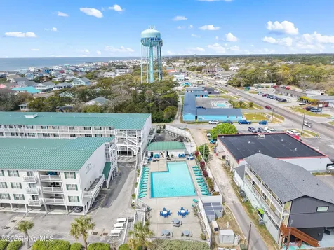 105 SE 58th Street Oak Island NC 28465