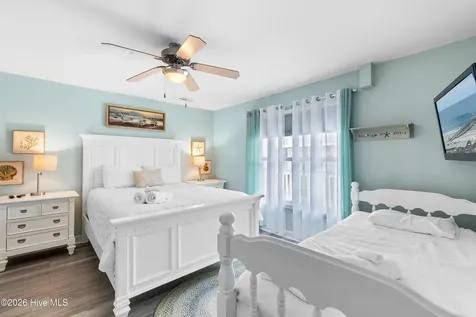 105 SE 58th Street Oak Island NC 28465