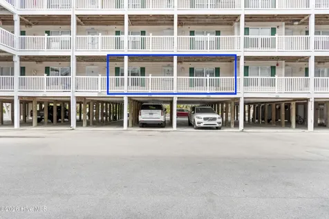 105 SE 58th Street Oak Island NC 28465