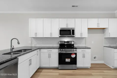 233 Cline Way Beaufort NC 28516