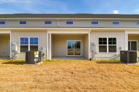 233 Cline Way Beaufort NC 28516