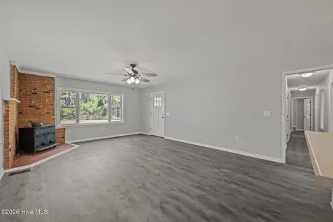393 Old Vanceboro Road New Bern NC 28560