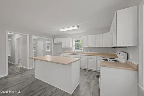 393 Old Vanceboro Road New Bern NC 28560