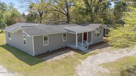 393 Old Vanceboro Road New Bern NC 28560
