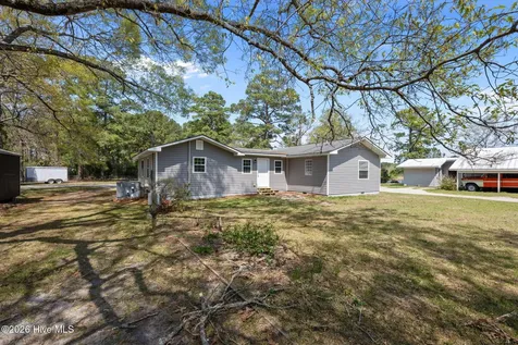 393 Old Vanceboro Road New Bern NC 28560