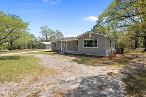 393 Old Vanceboro Road New Bern NC 28560