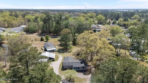 393 Old Vanceboro Road New Bern NC 28560