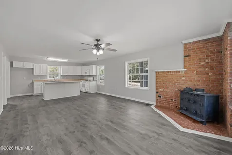 393 Old Vanceboro Road New Bern NC 28560