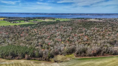 1612 Rocky Hock Landing Road Edenton NC 27932