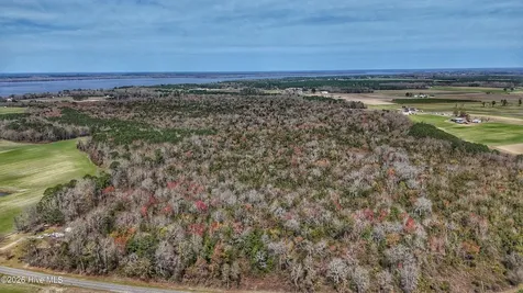1612 Rocky Hock Landing Road Edenton NC 27932